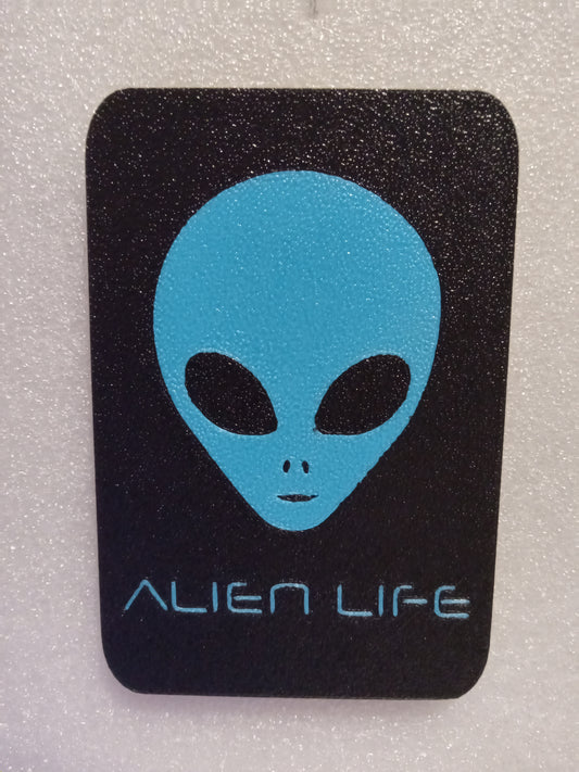 Alien Life Pocket Box: A Galactic Storage Container - Blue