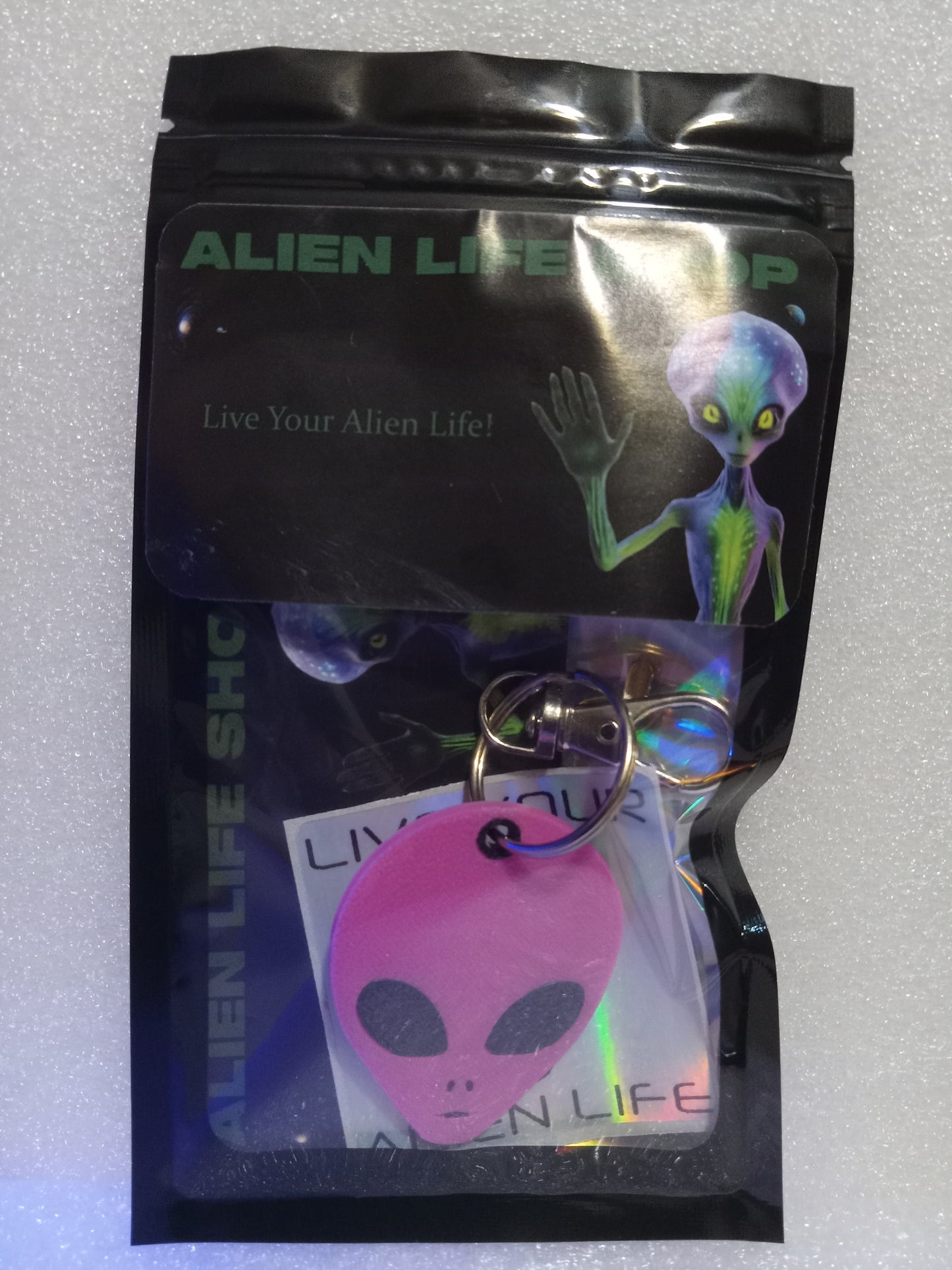 Small Alien Head Keychain (Multiple Color Variations)